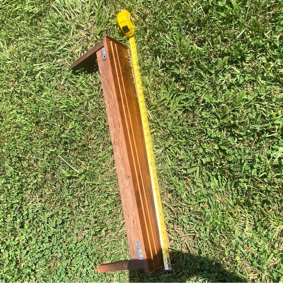 Vintage MCM Wooden spindle Wall shelf approx 31” long - Picture 4 of 8